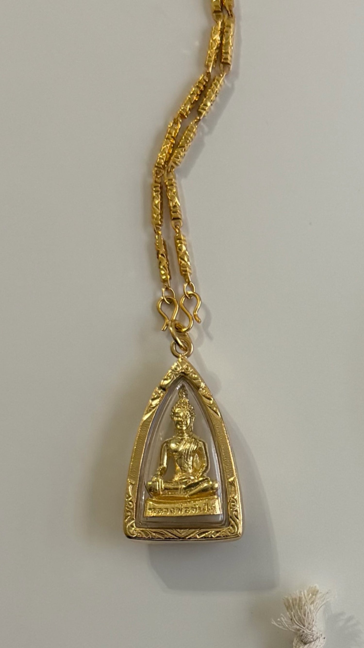 Necklace & Pendants